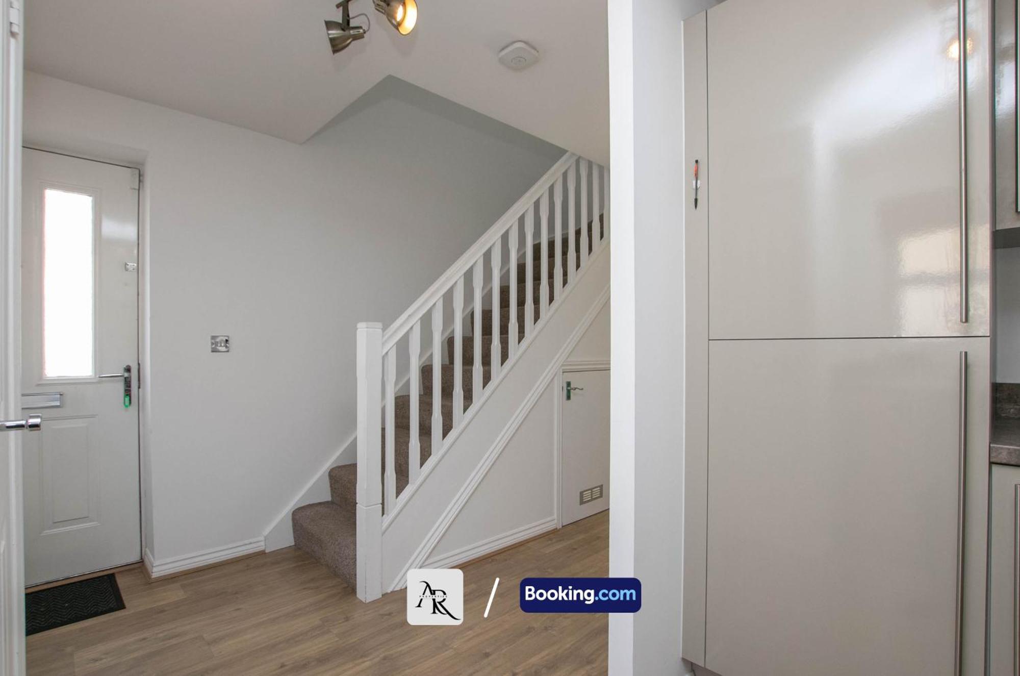 Cozy House By Ar Properties Short Lets & Serviced Accommodation Colchester Exterior photo